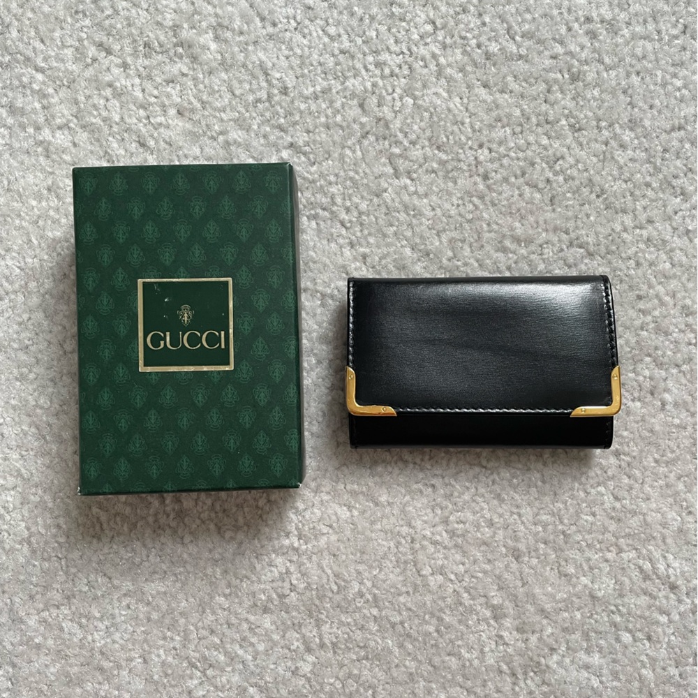 Vintage Gucci 6-Ring Key Case Black Leather Trifold with Gold Accents